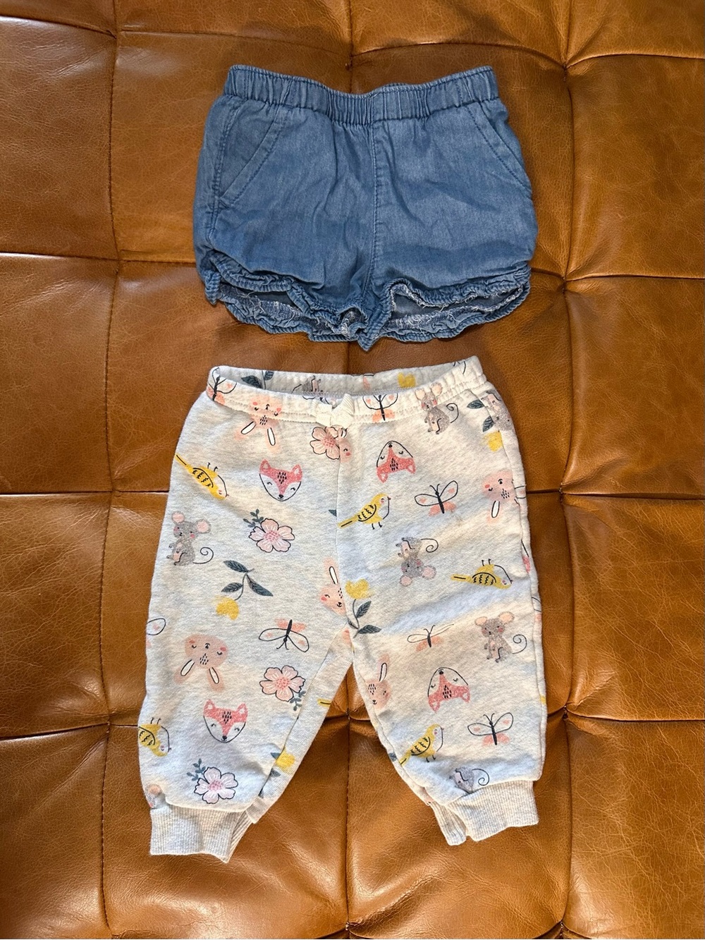 Blue Denim-Look Shorts & Light Gray Animal Print Pants